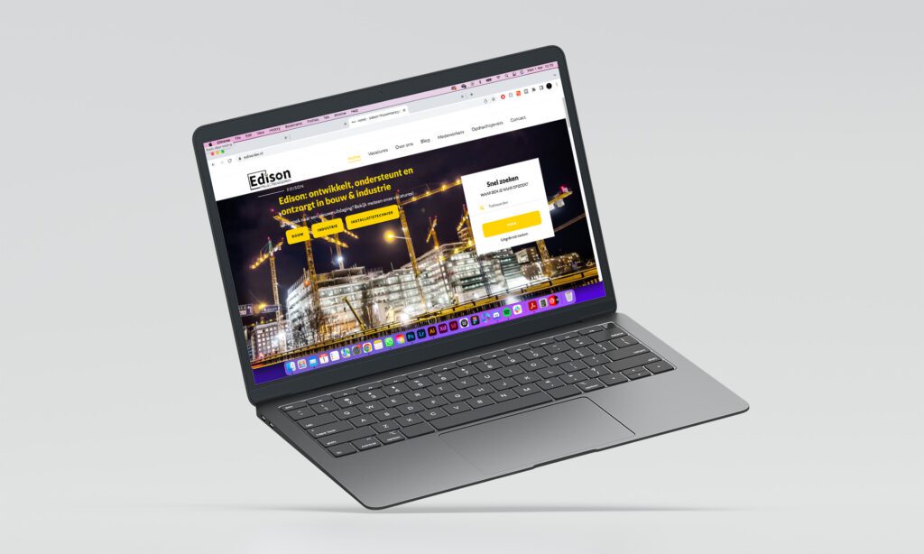 Een afbeelding van een mockup van een laptop met de homepage van Edison Project Managment erop. 